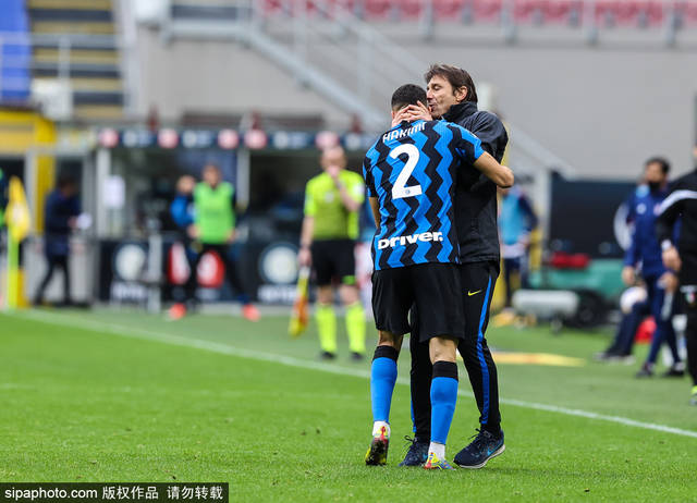  弗赖堡客场稳扎稳打一球小胜巩固欧战区排名